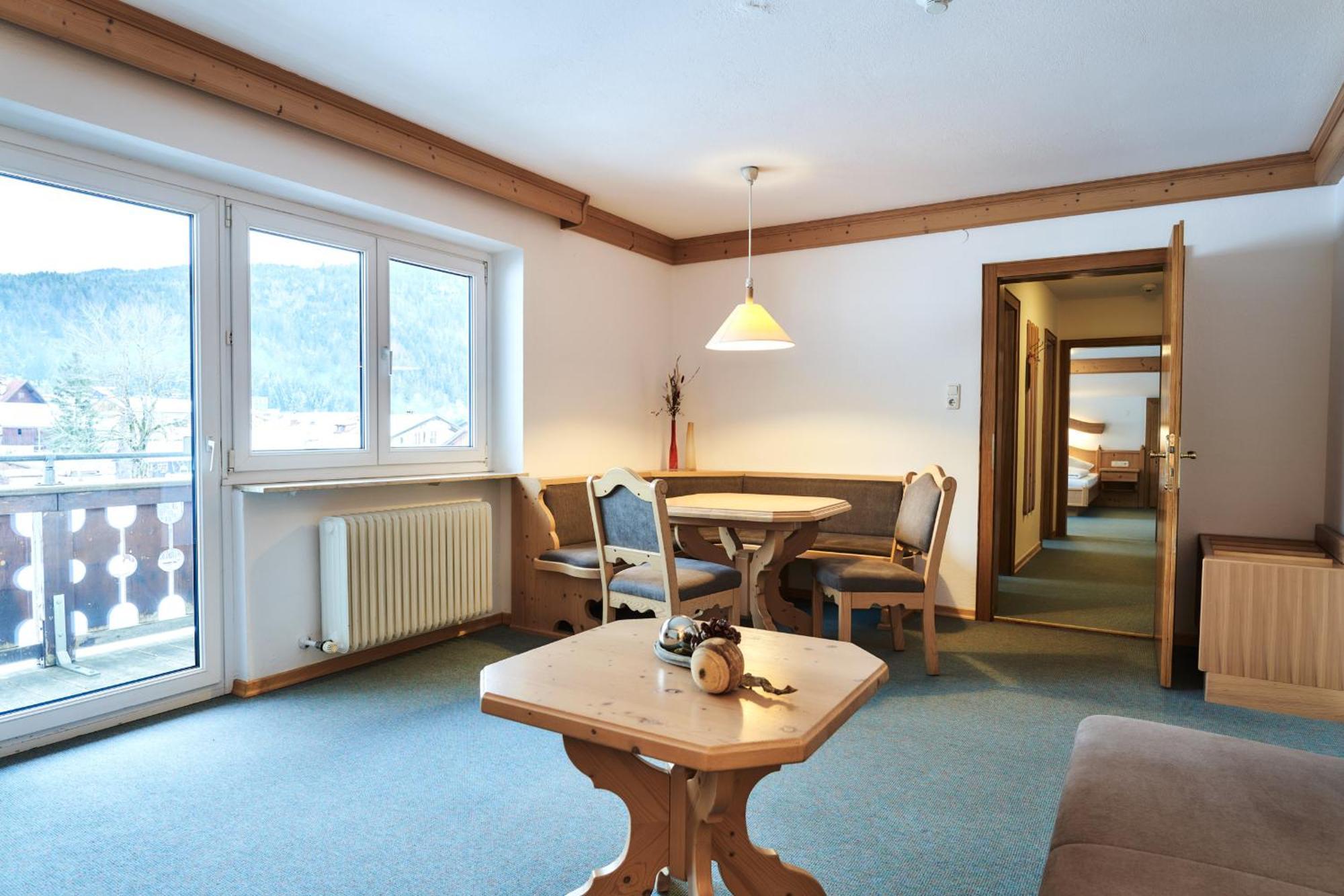 Heiterwanger Hof Appartments Bagian luar foto